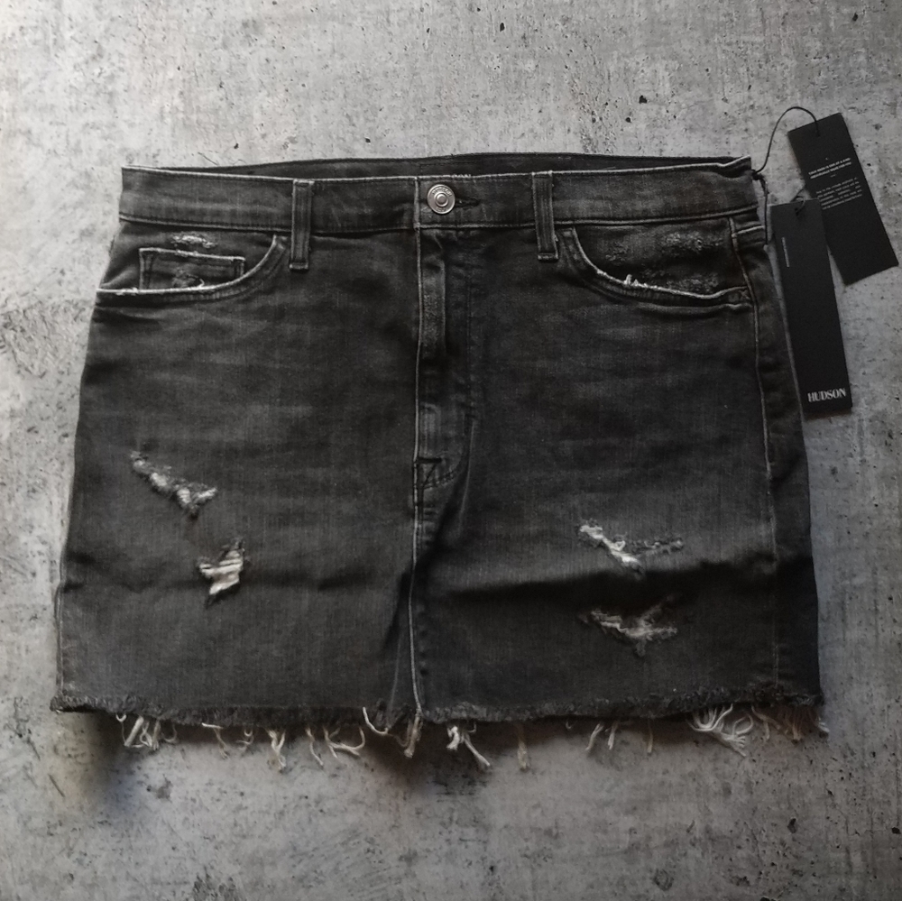 NWT Hudson Black Denim Mini Skirt - Picture 2 of 11